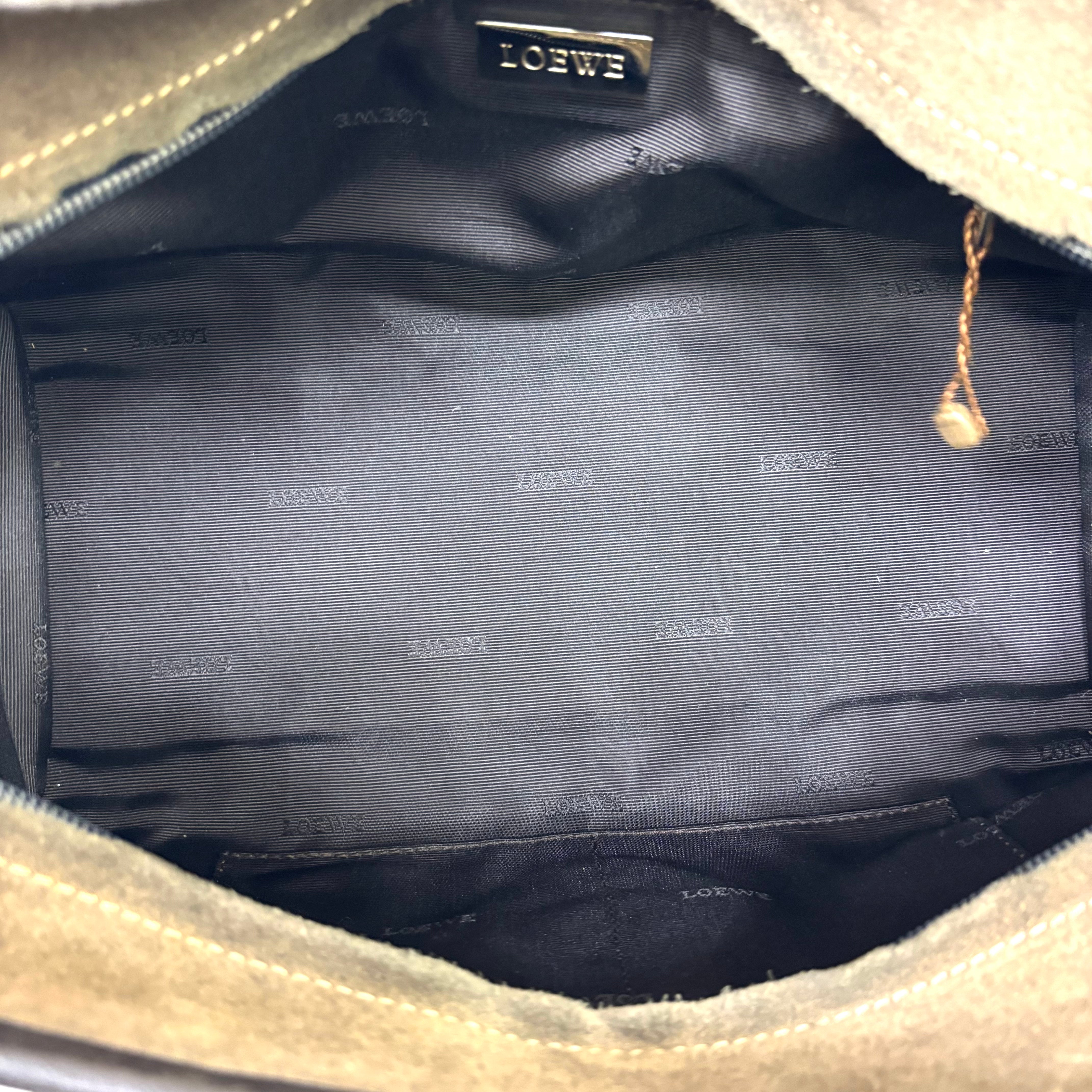 LOEWE その他ライン バッグアマソナ28 スエード アナグラム クロシェット W29H17D13 image 8