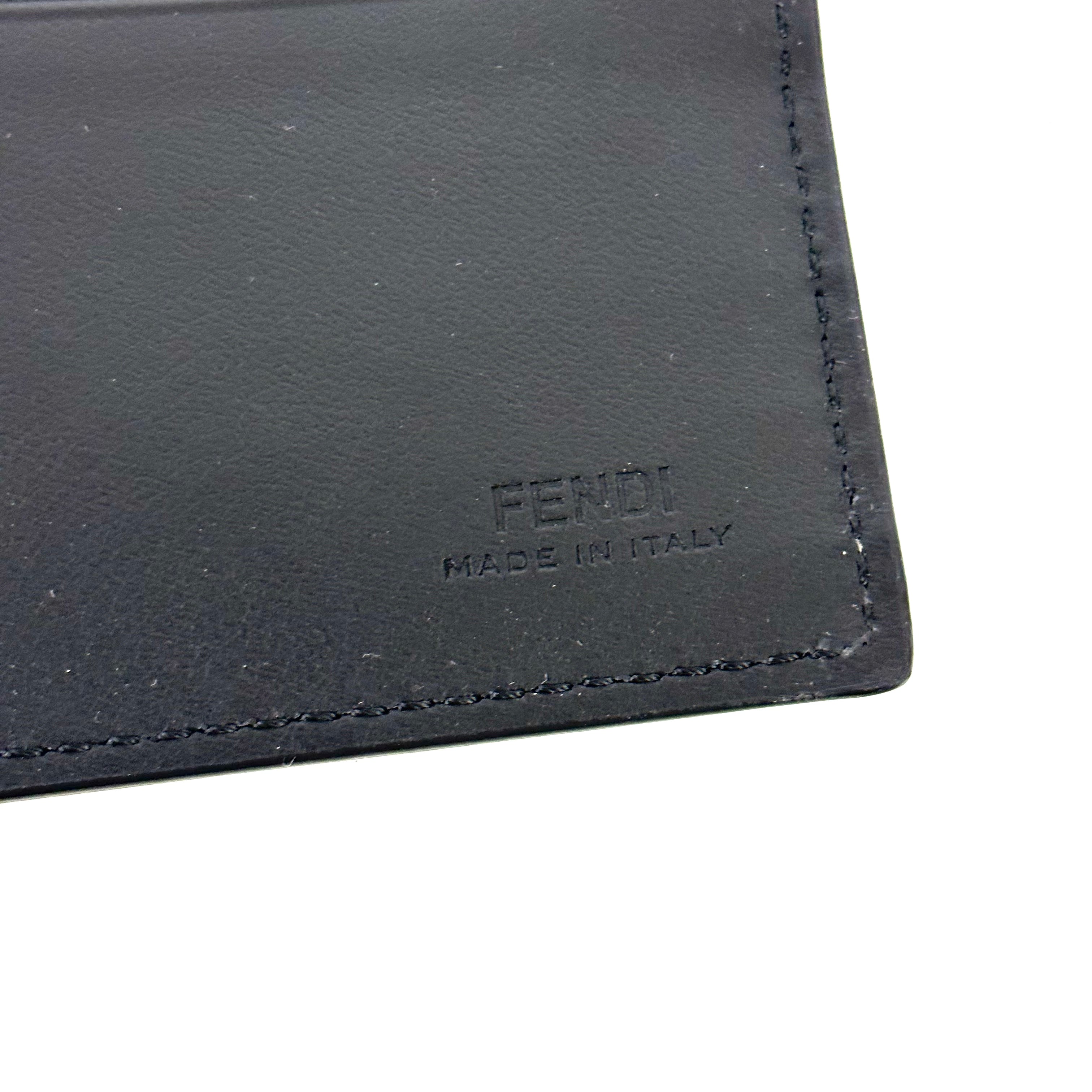 フェンディ 7M0169 レザー 二つ折り財布 グレー×ブラック image 9