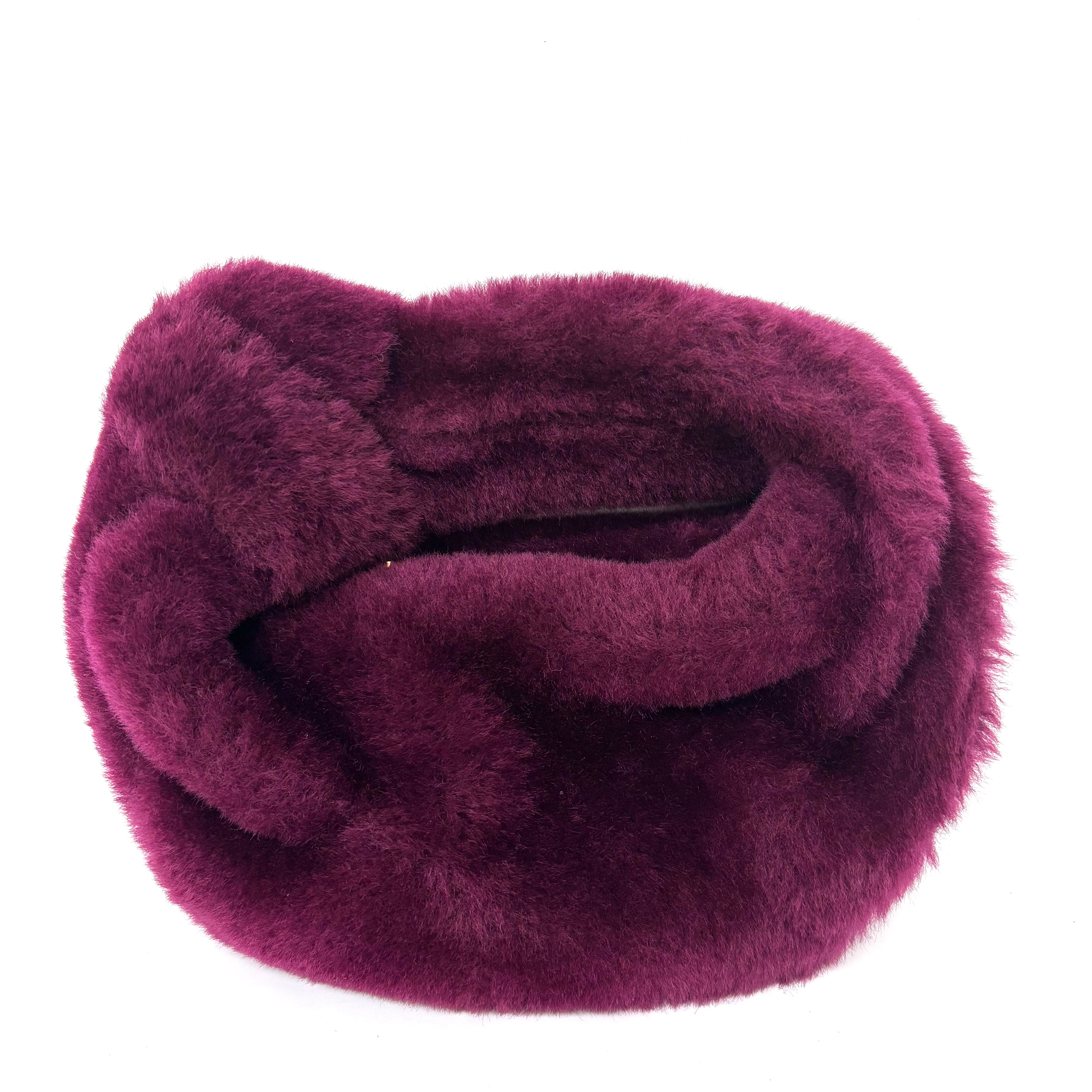 BOTTEGA VENETAB09694733B ザ ジョディ ベルベッドシアリング パープル ハンドバッグ image 1