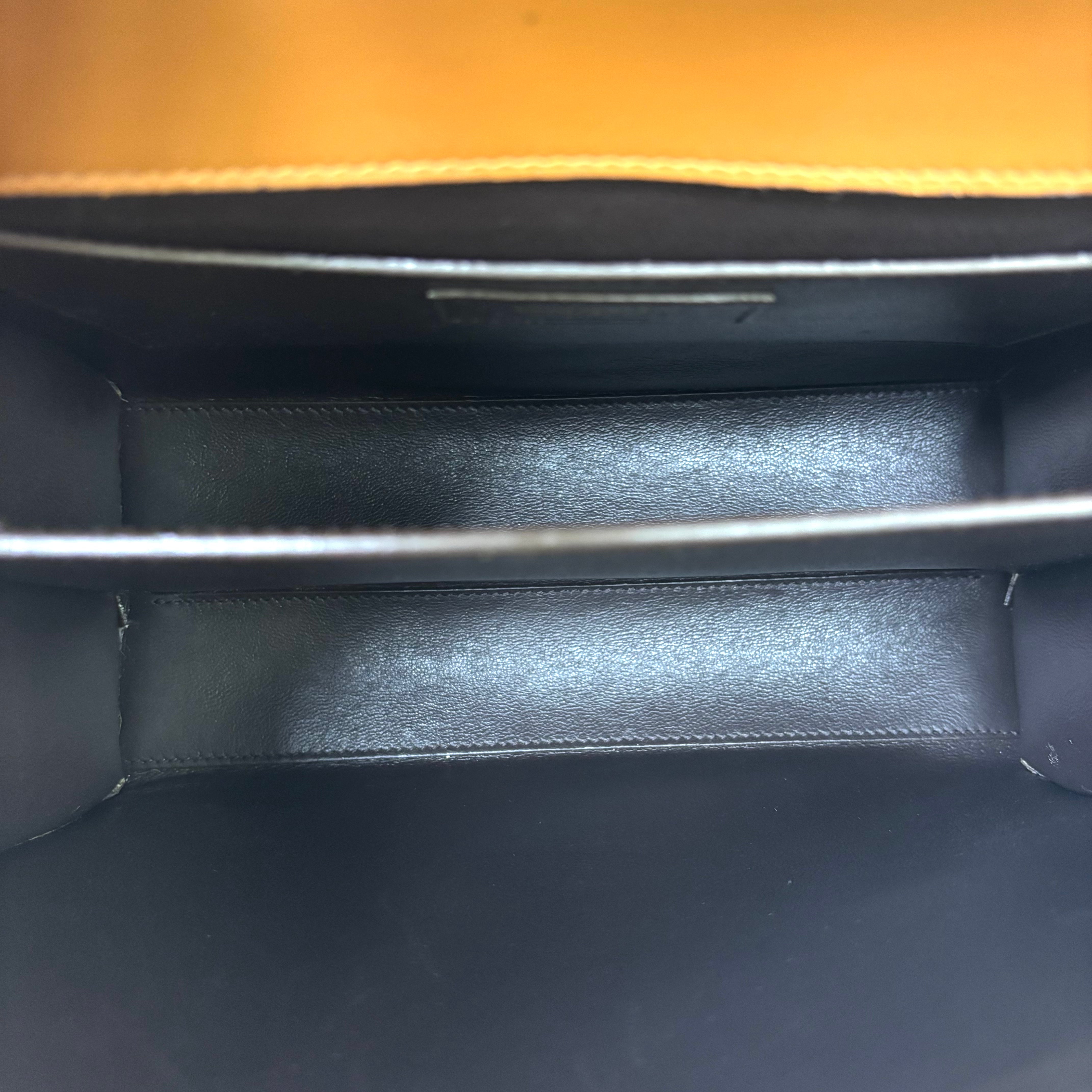 サンローラン カサンドラ ハンドバッグ image 7