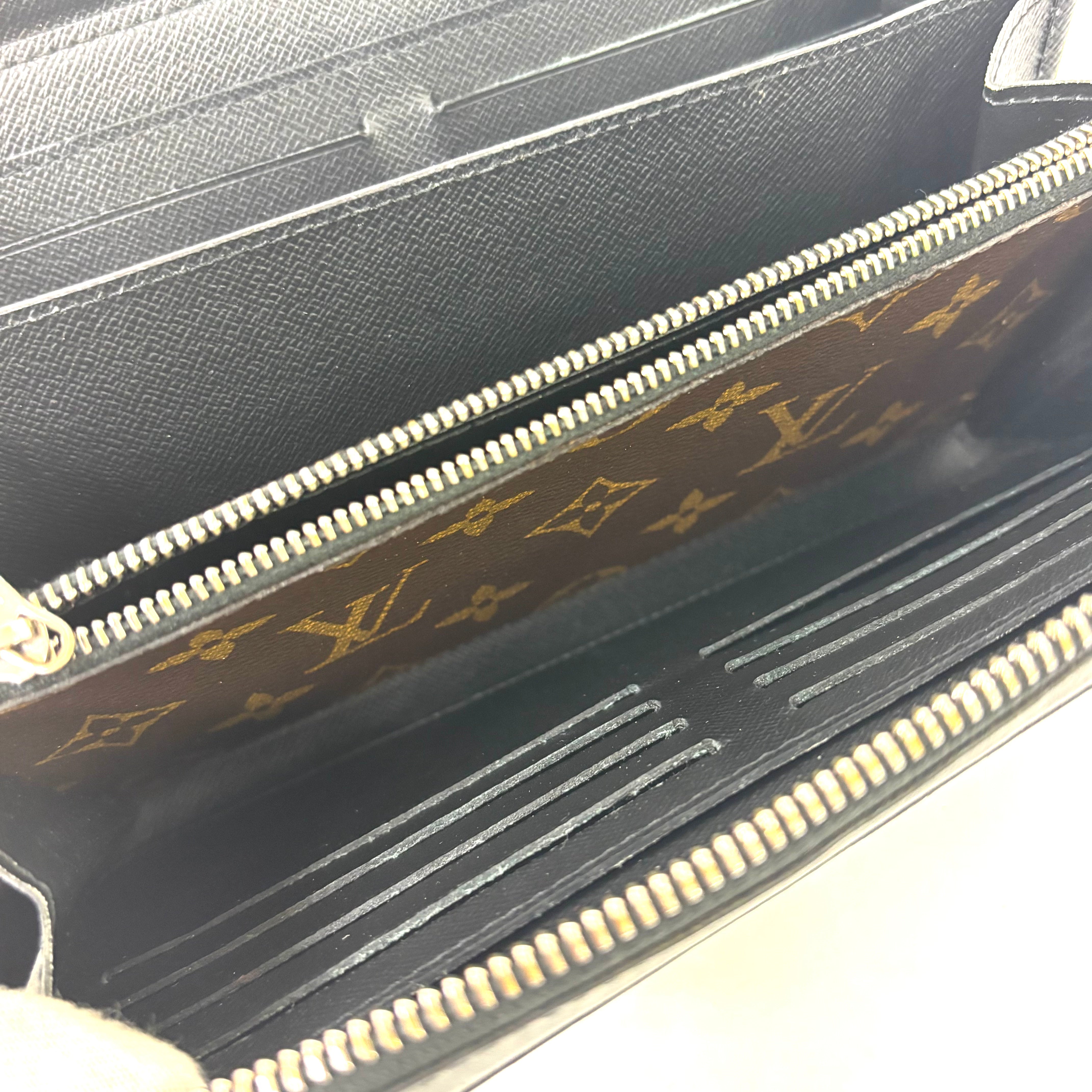 LOUIS VUITTONモノグラムマカサージッピーXL CA2147 image 8