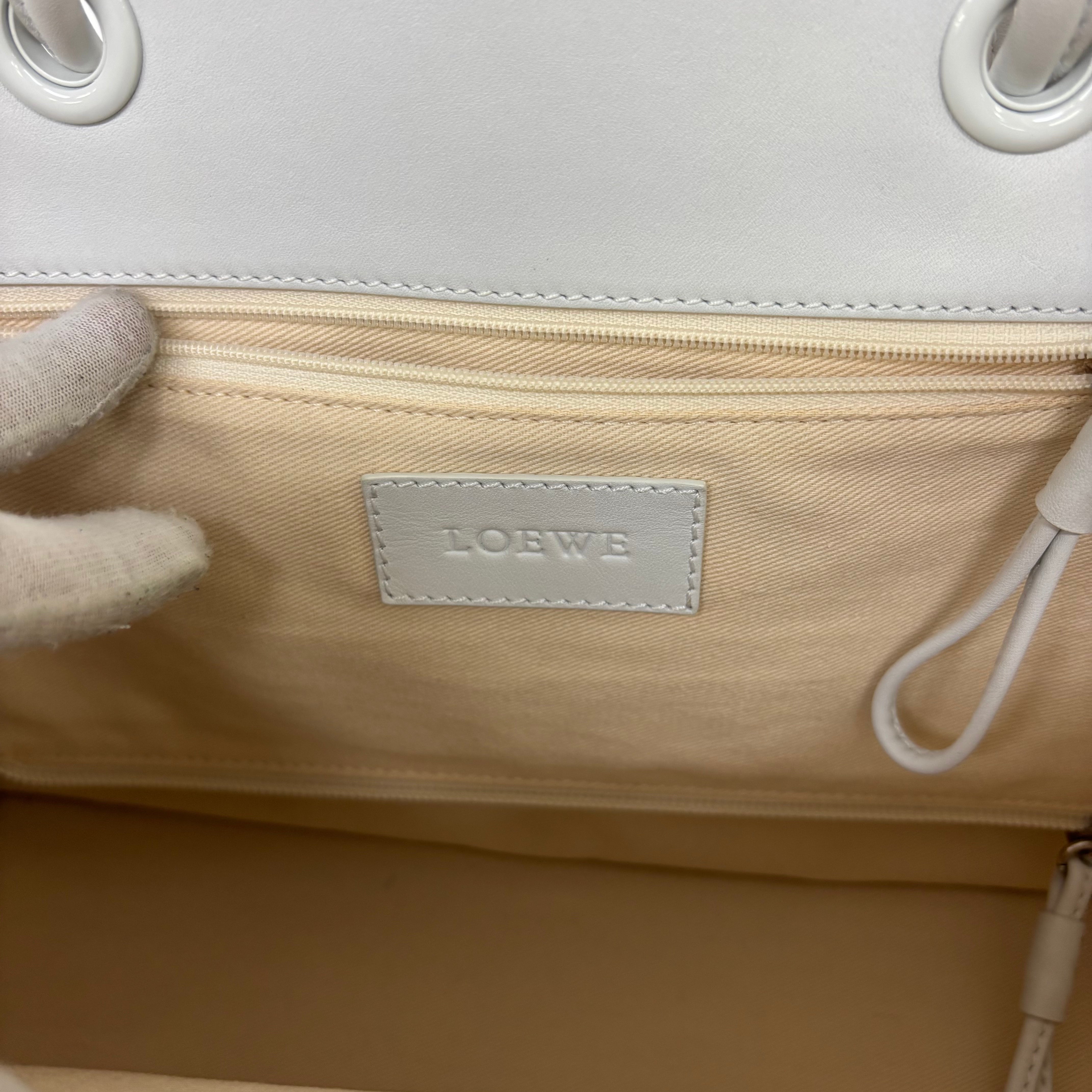 LOEWEアナグラム ショッパートート バッグ image 10