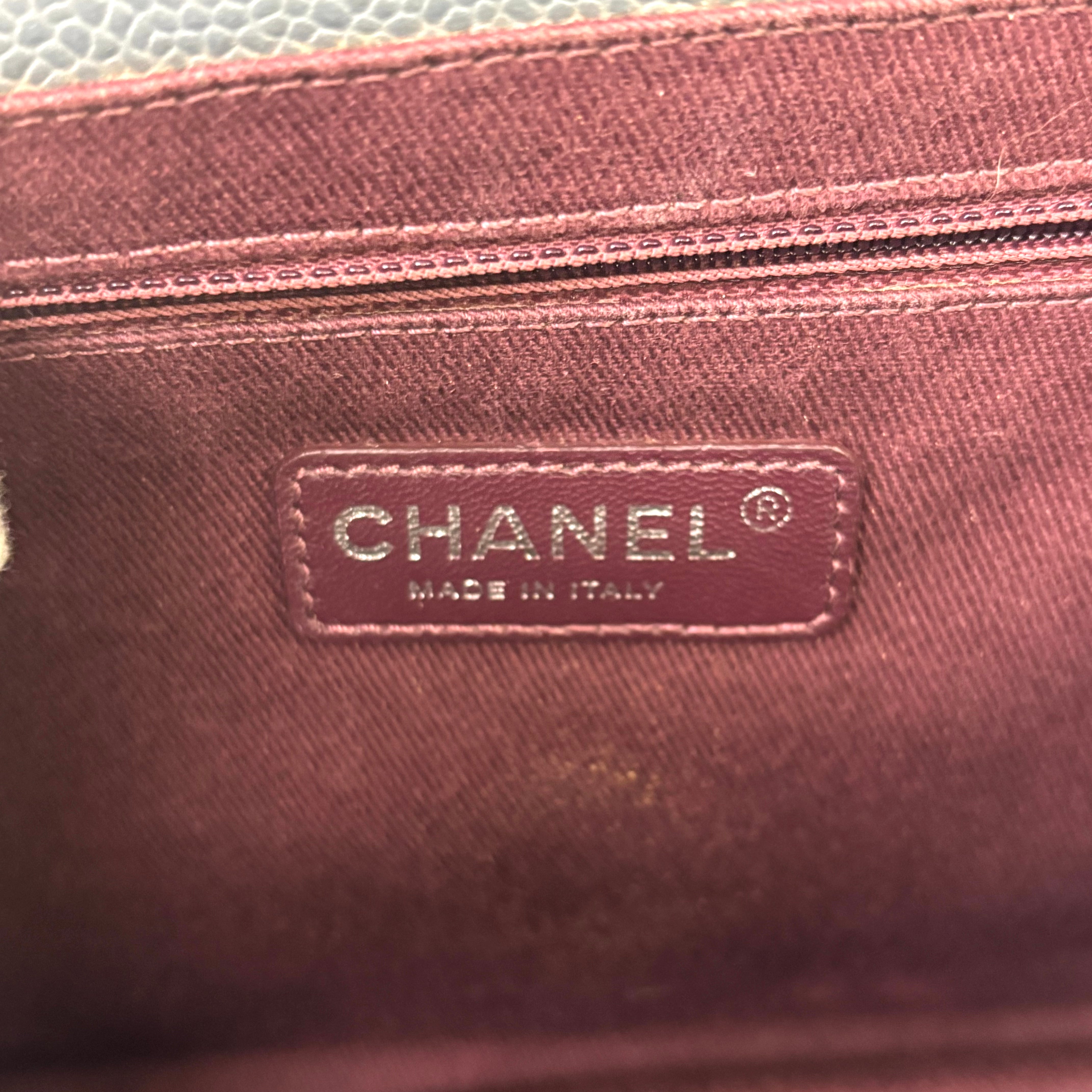 CHANEL キャビアスキン チェーンショルダーバック image 10