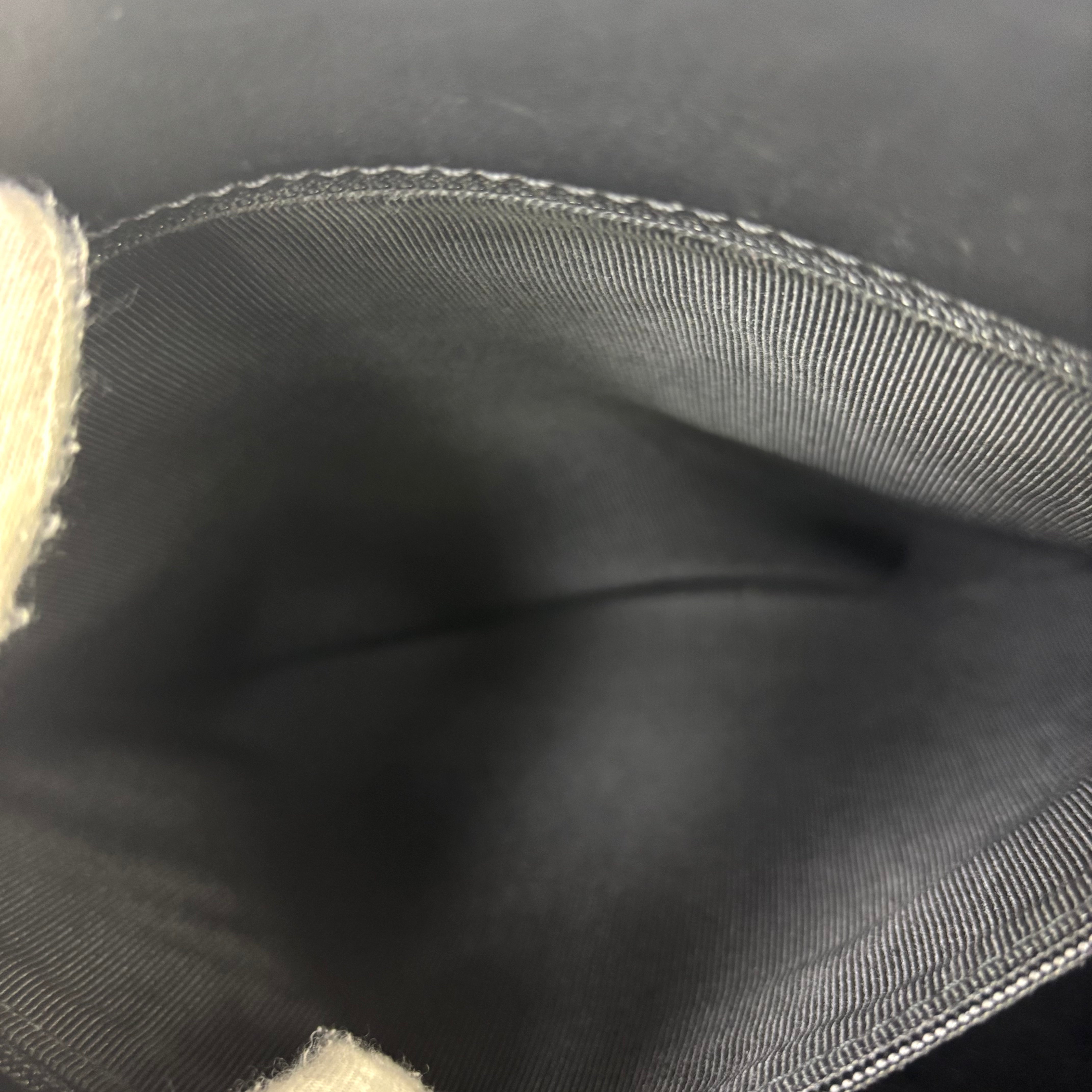 CHANELチョコバーラムチェーントート シール 6番 image 8