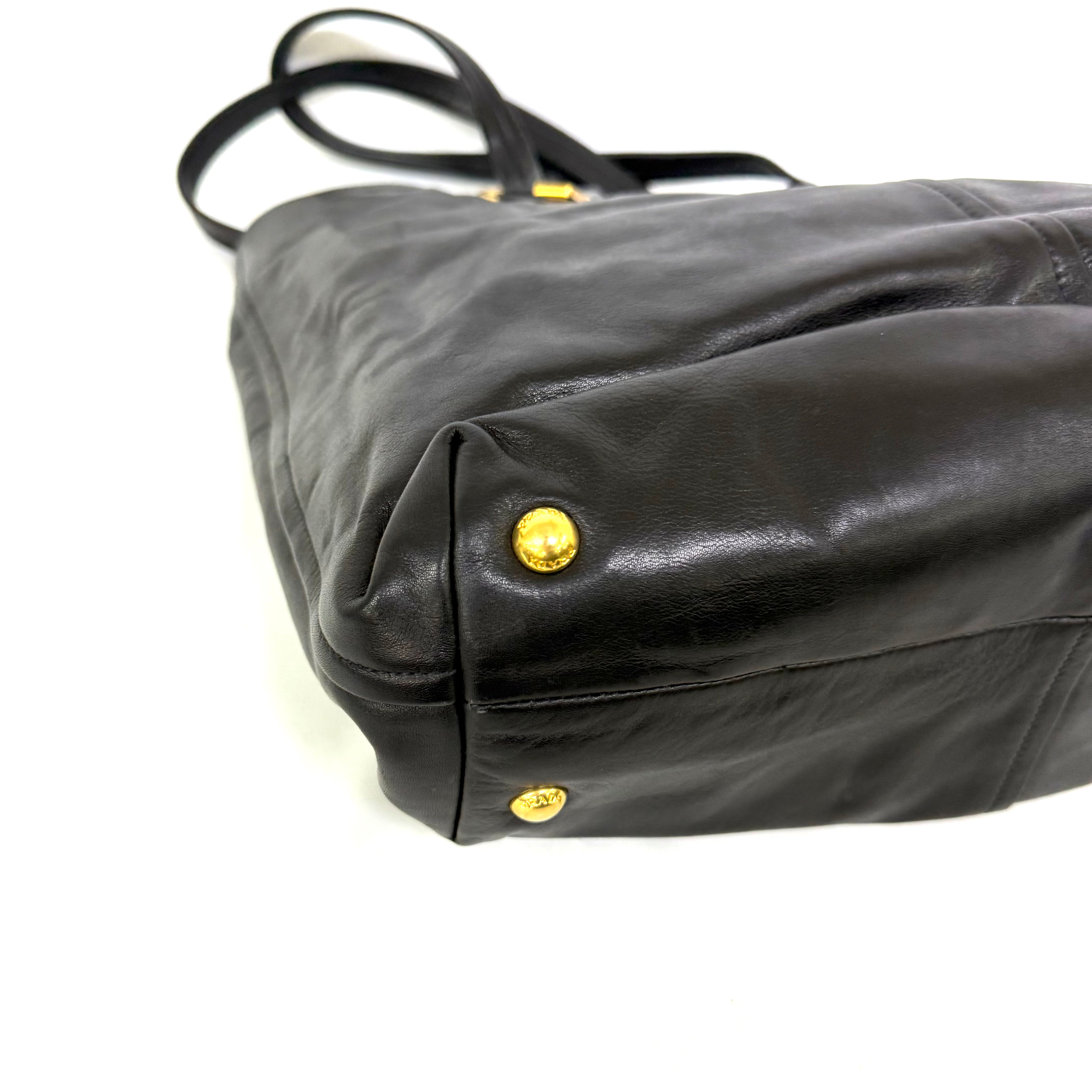 PRADA レザー トートバッグ image 5