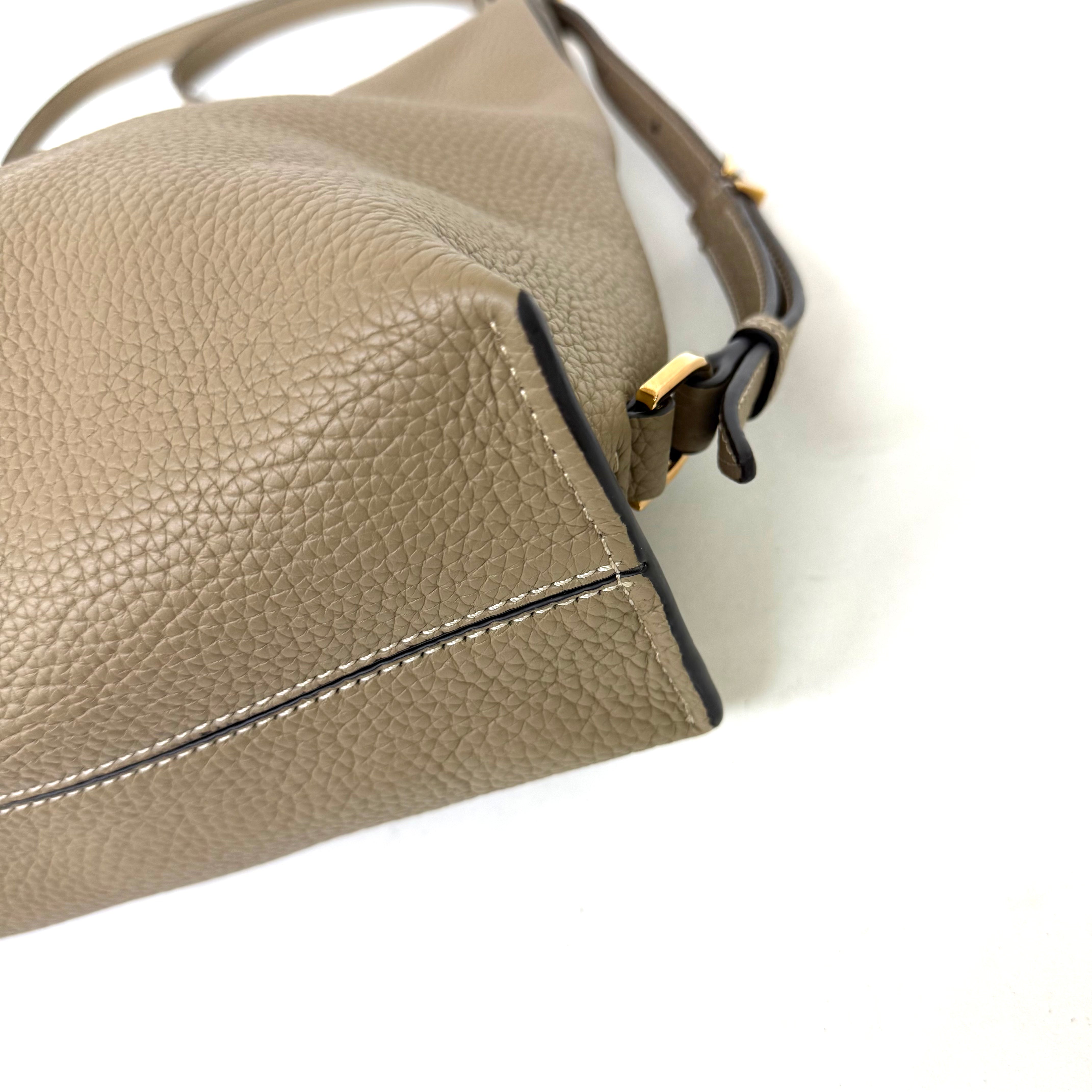 TODS　レザー　トートバッグ image 6
