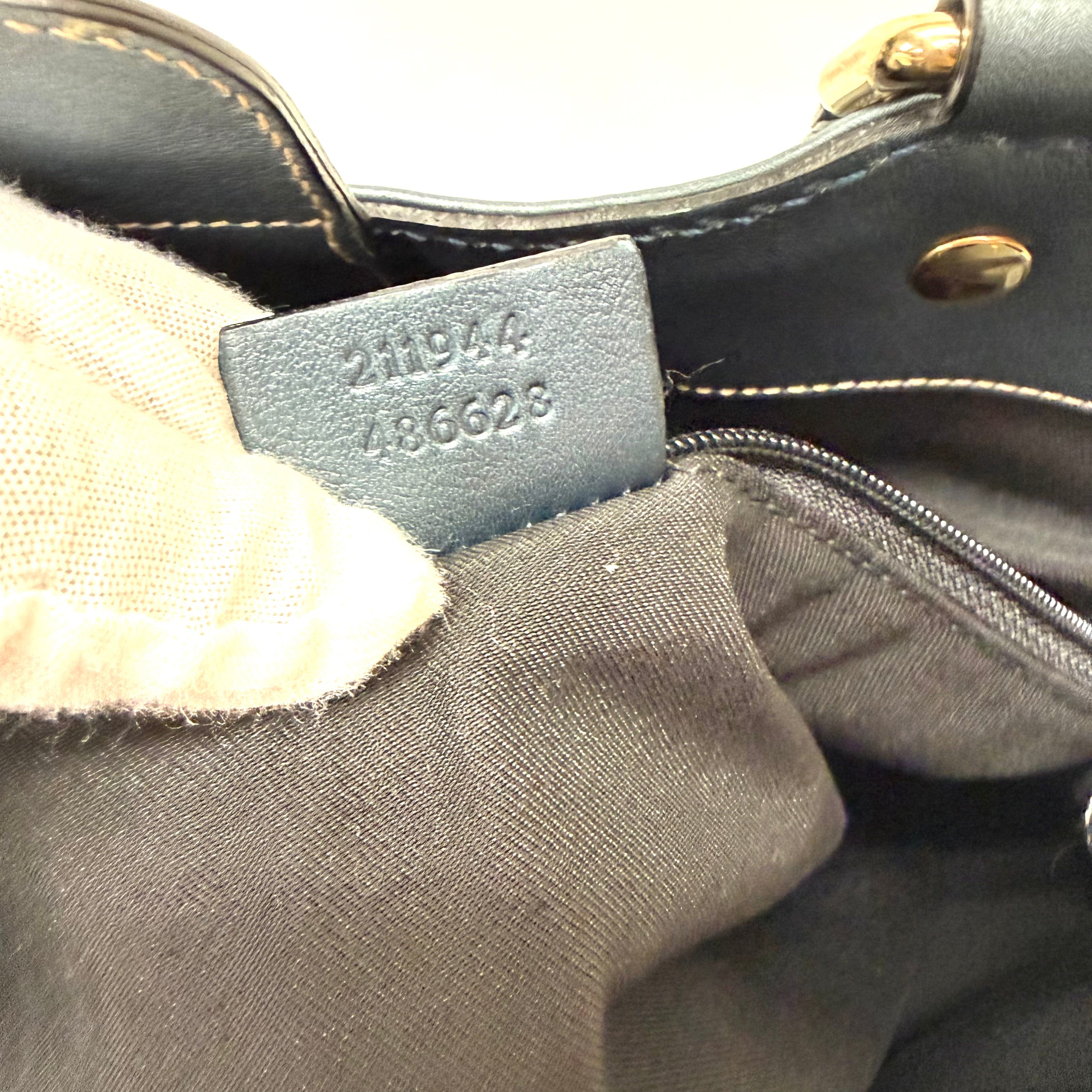 GUCCIGGｷｬﾝﾊﾞｽ ｽｰｷｰ ﾊﾝﾄﾞﾊﾞｯｸﾞ image 10
