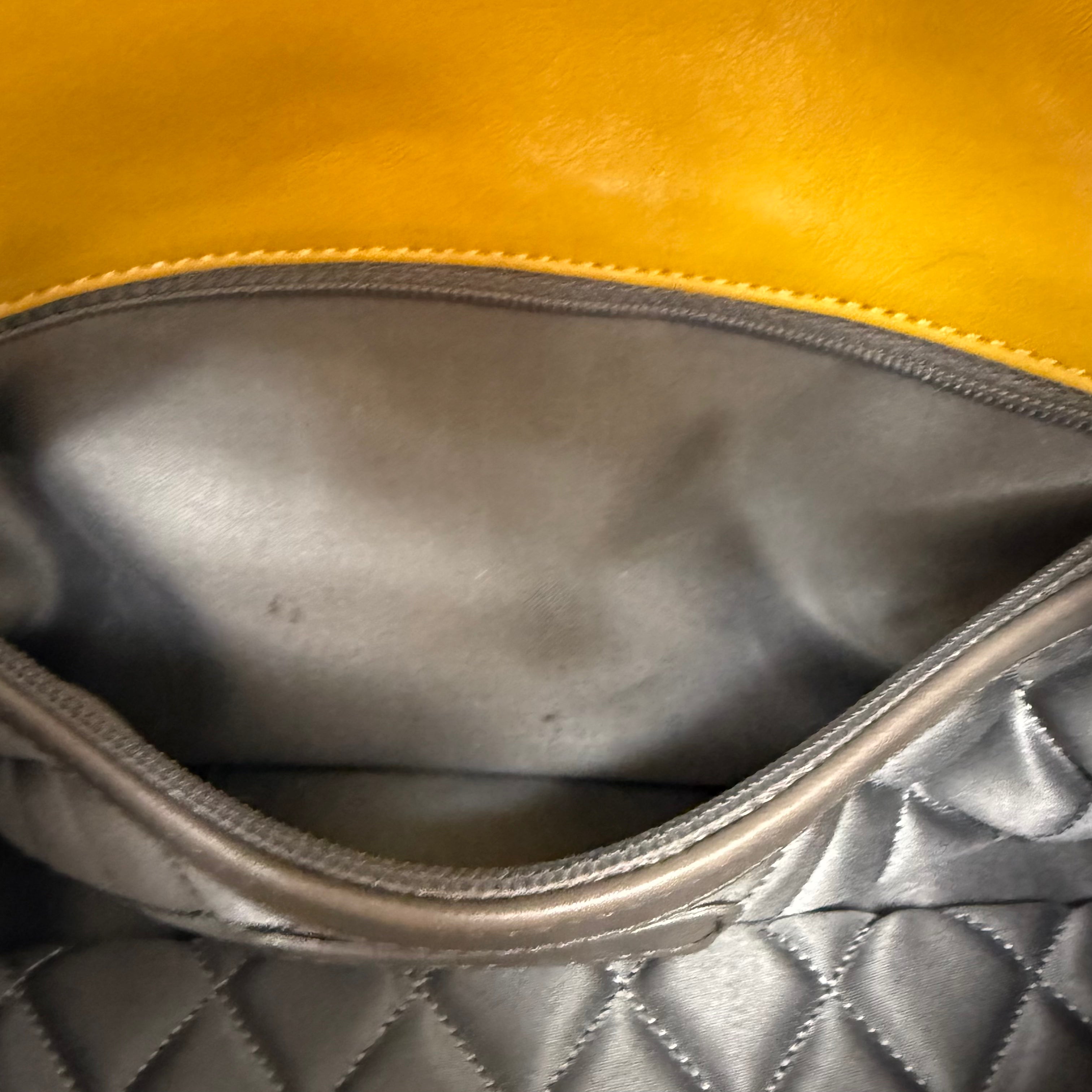 CHANEL　チェーン　ショルダーバッグ image 8