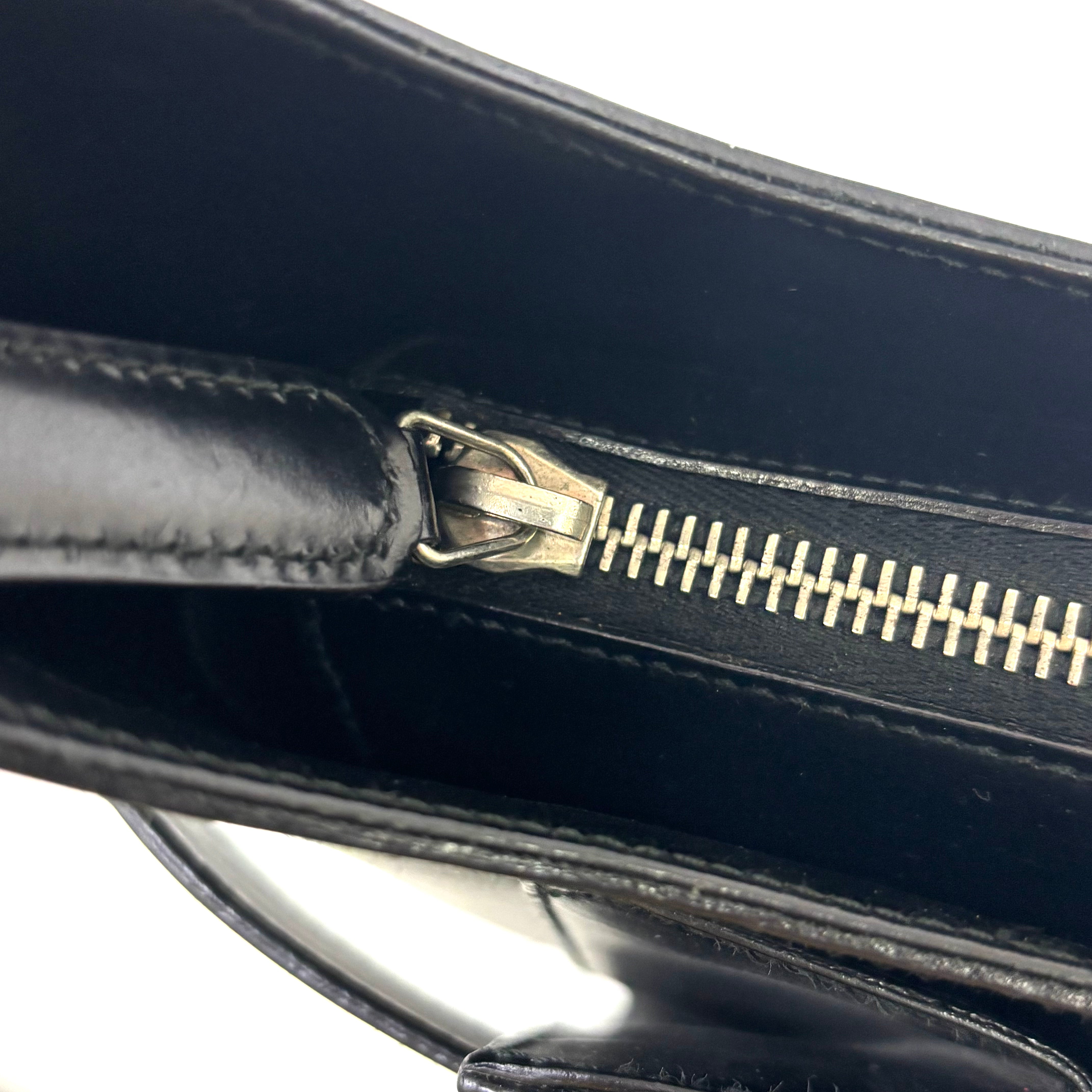 Ｆｅｒｒａｇａｍｏ ガンチーニ（バッグ）ショルダーバッグ 黒 シルバー金具 image 9