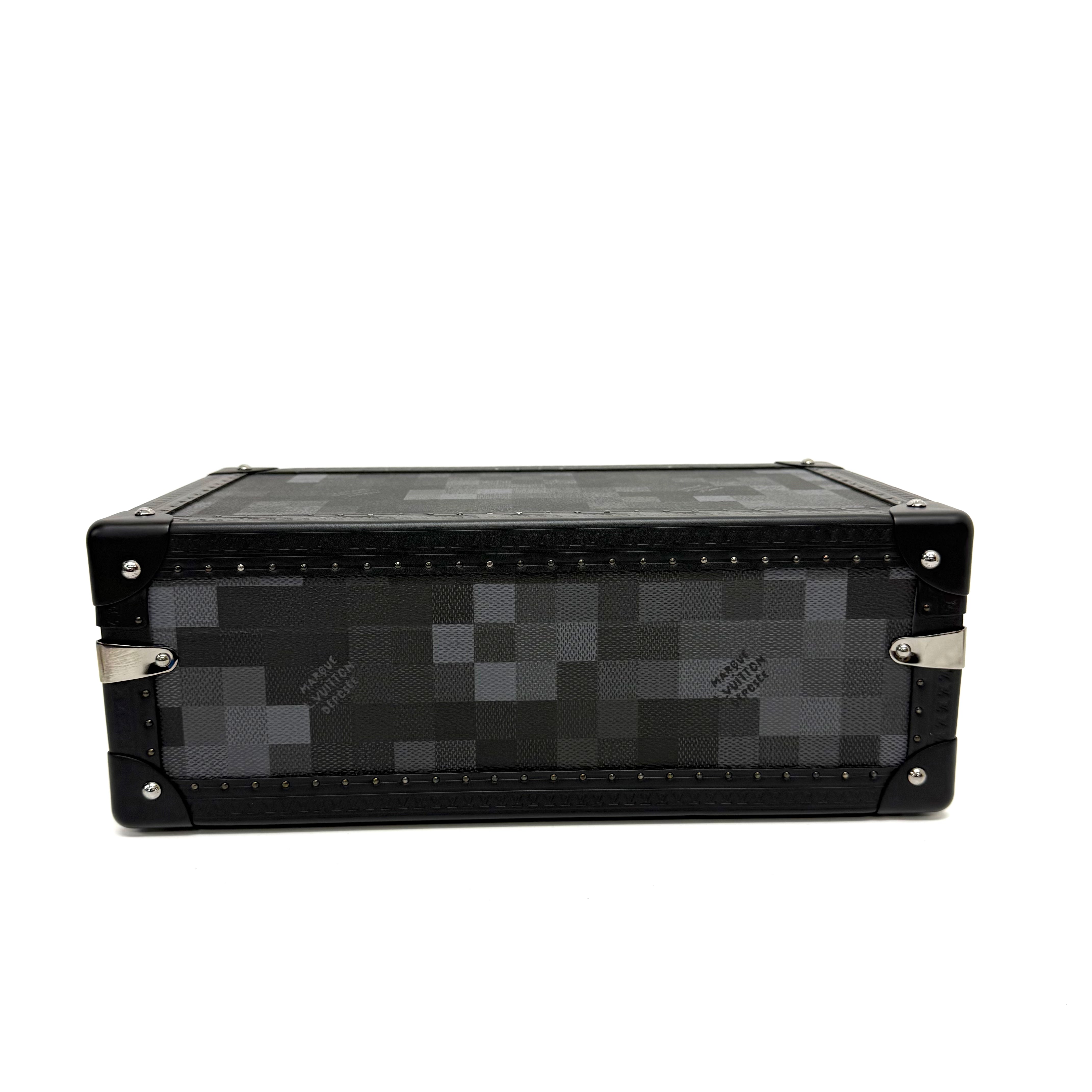 ルイ・ヴィトン ダモフラージュ コフレ8モントル 時計ケース N40756 RFID カギ/トレー/クッション SA image 2