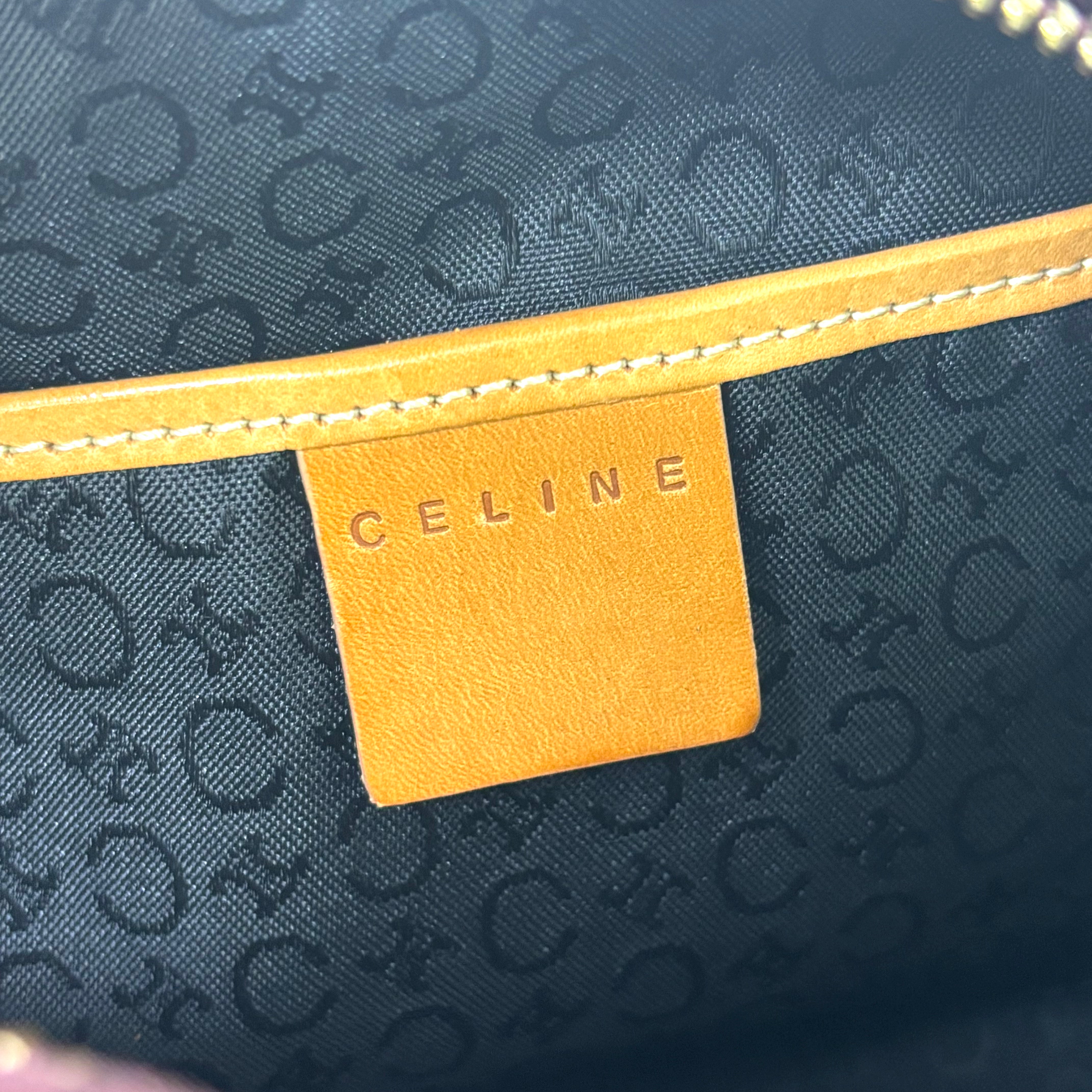 CELINE　スエード　ショルダーバッグ image 9
