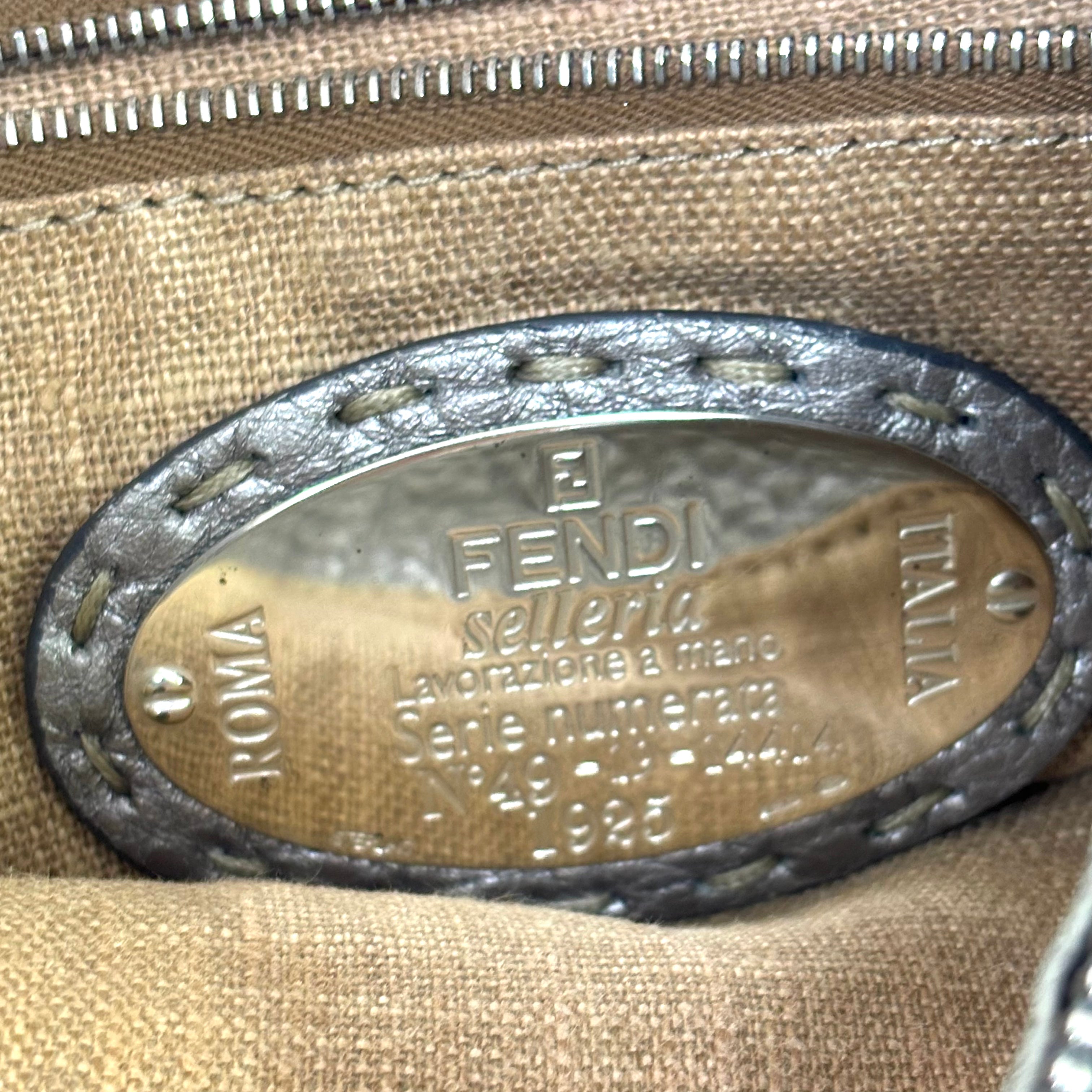FENDI セレリア ショルダーバッグ image 10
