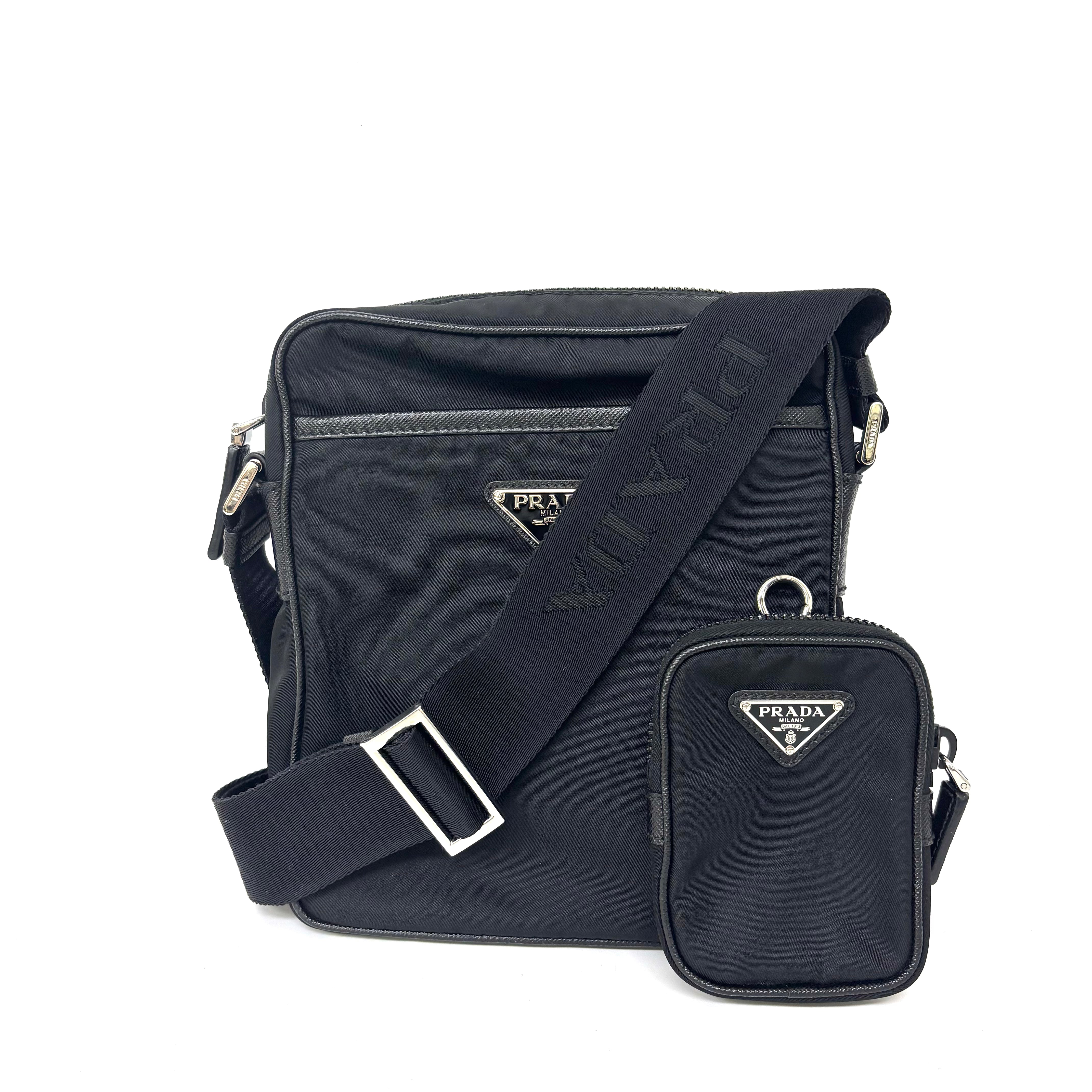 PRADAナイロンショルダーバッグ image 1