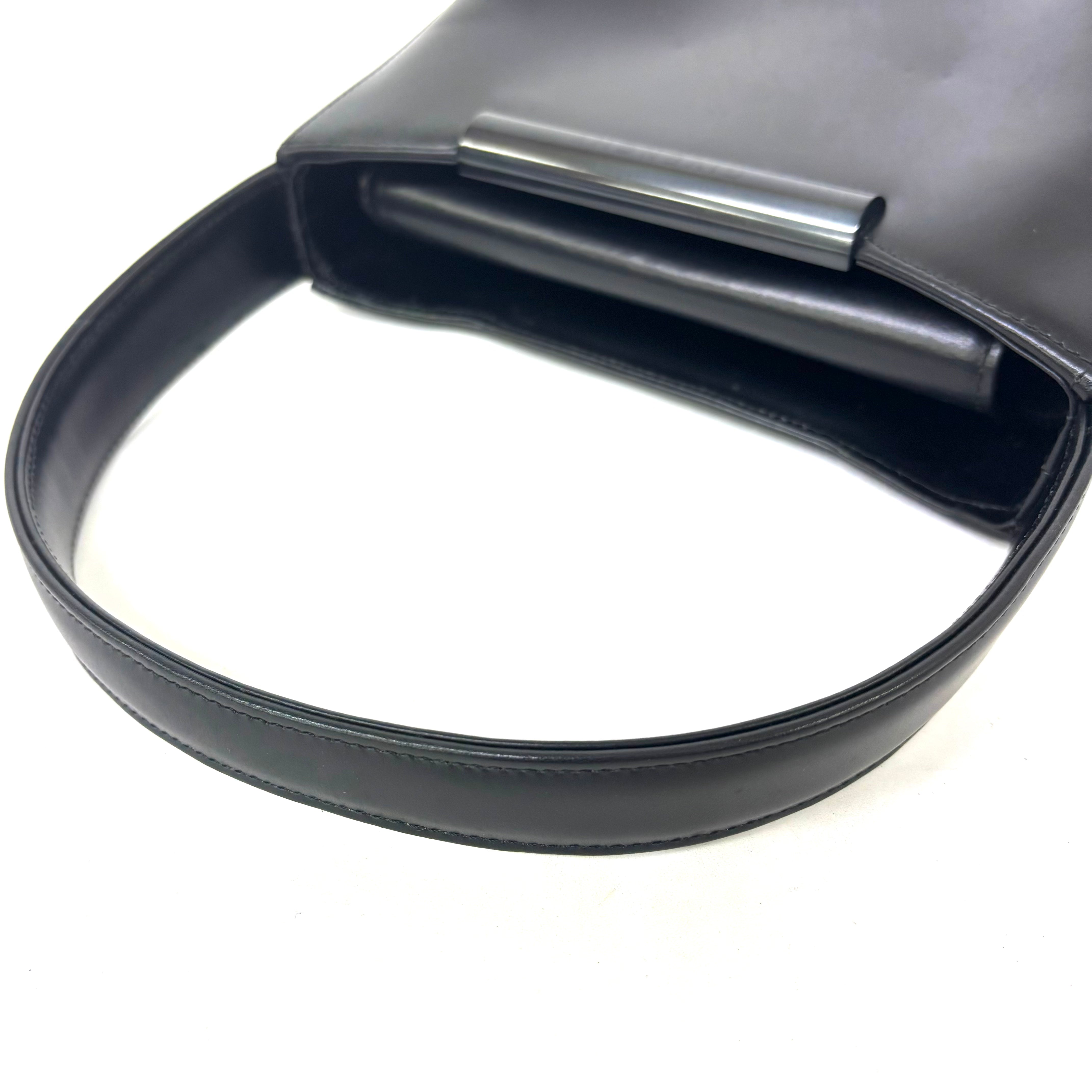 ジバンシー　ハンドバッグ image 6