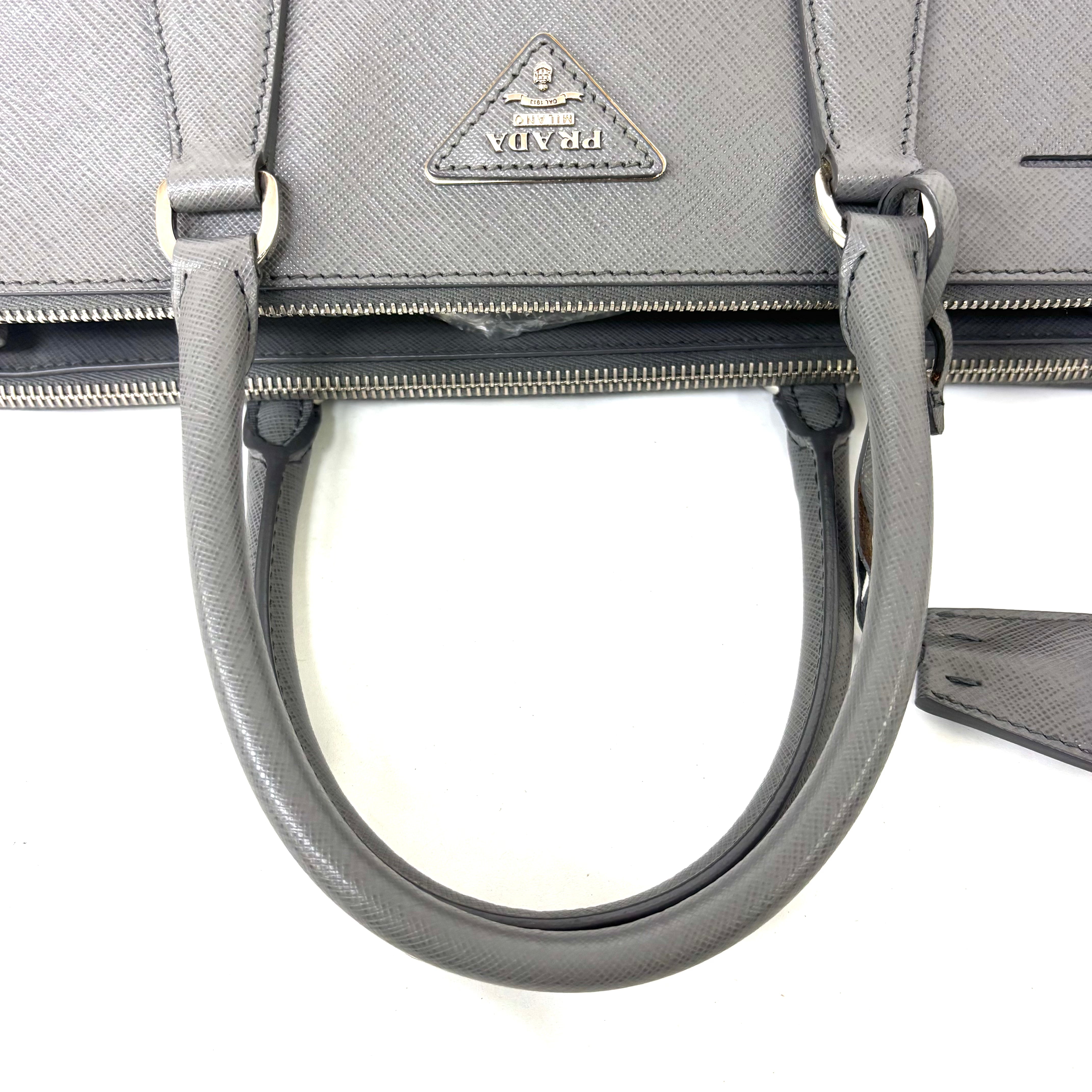 ＰＲＡＤＡ　ハンドバッグ グレー サフィアーノ image 6