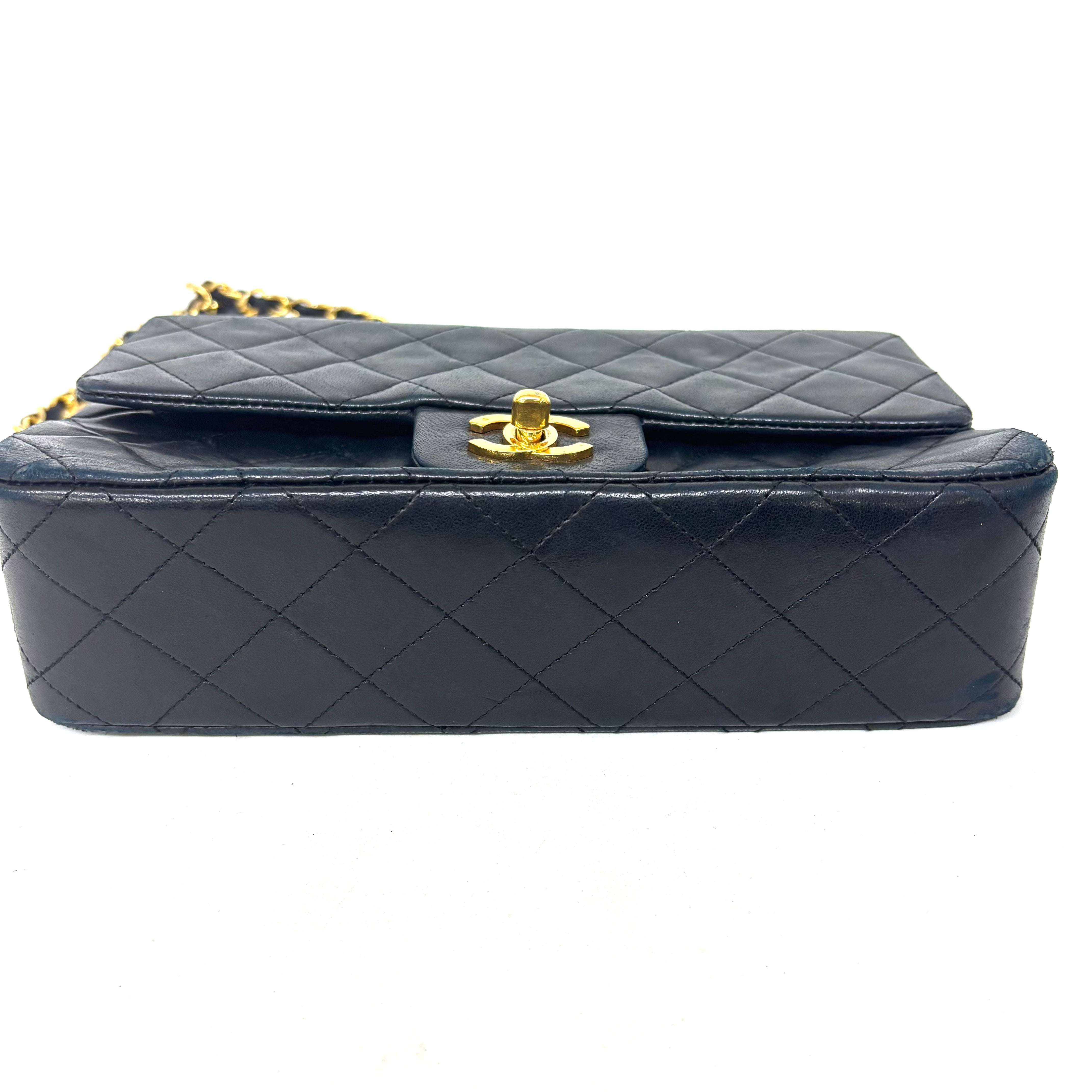 CHANEL　マトラッセ　チェーンショルダーバッグ image 3