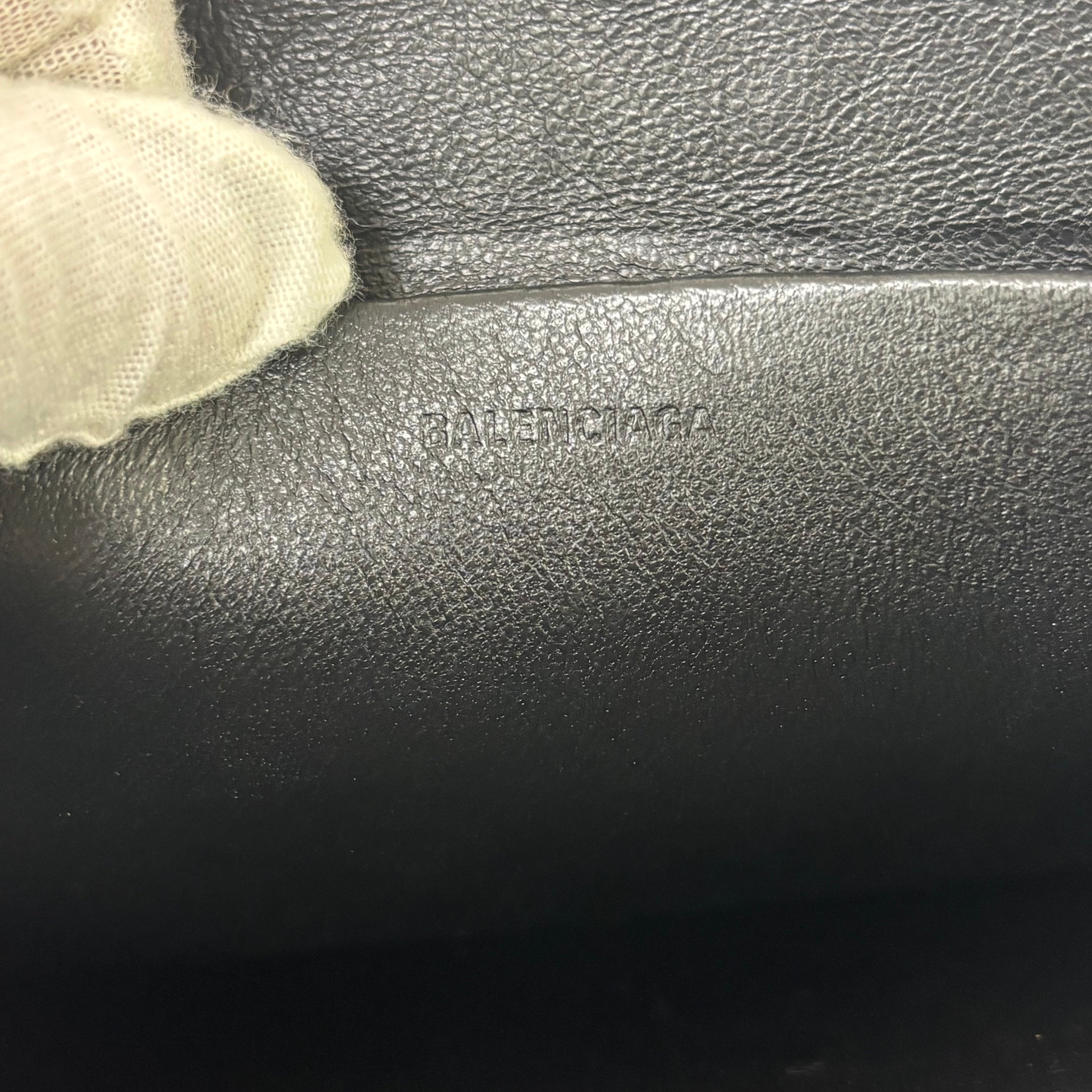 バレンシアガ　レザー　クラッチバッグ image 10