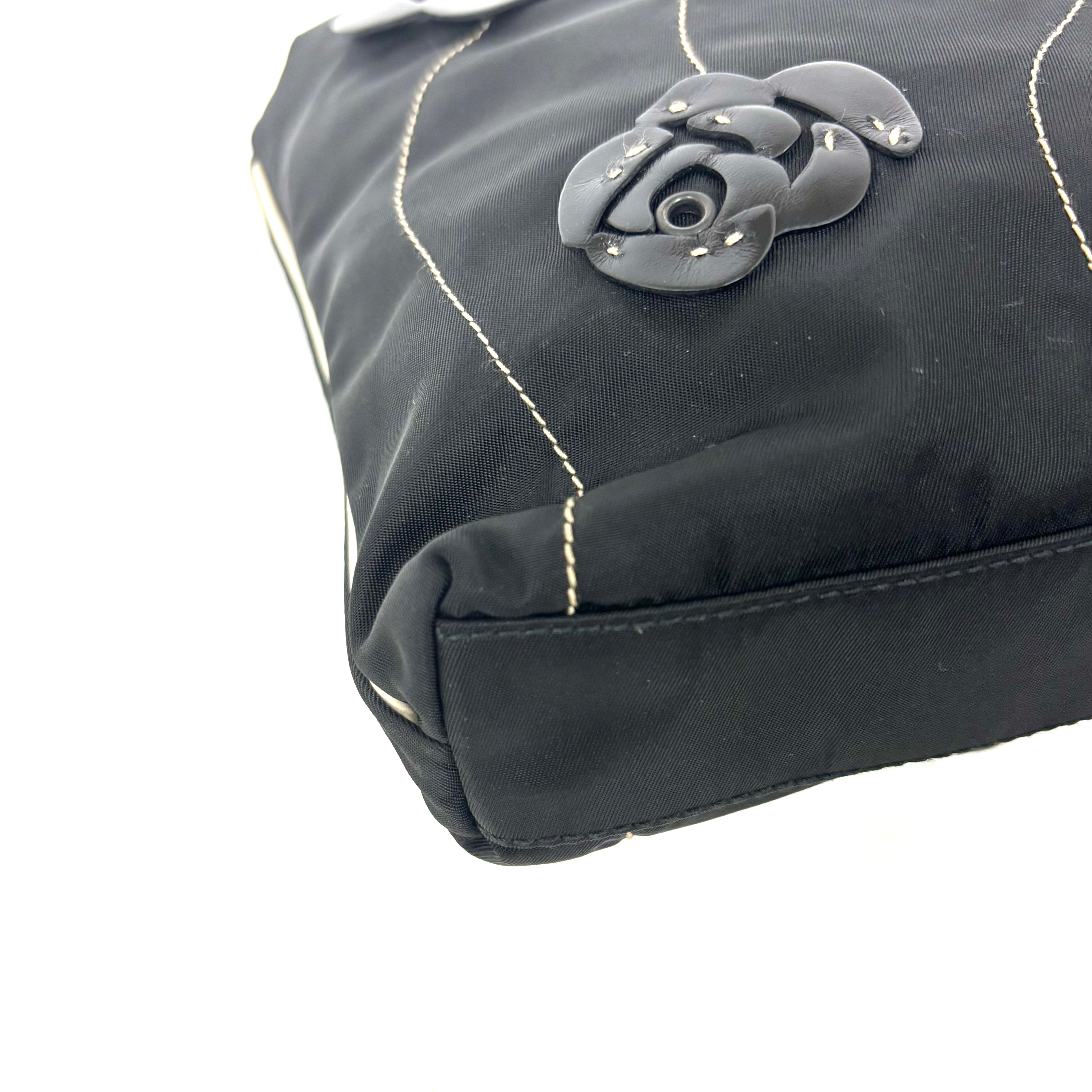 PRADA　ナイロン　ハンドバッグ image 5